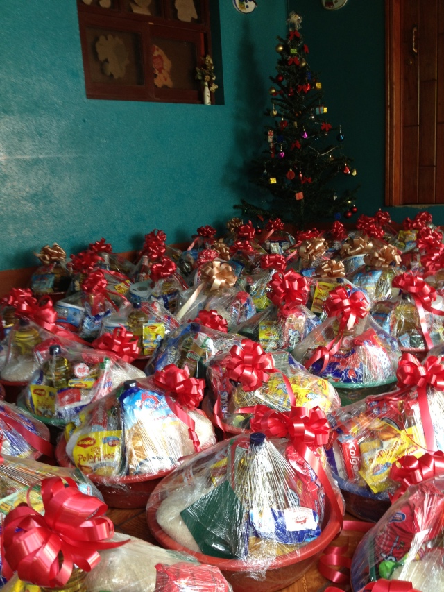 100 foodbaskets to deliver